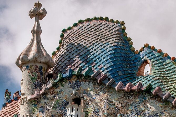 gaudi-private-tour-must-see-monuments-hidden-gems-of-modernism