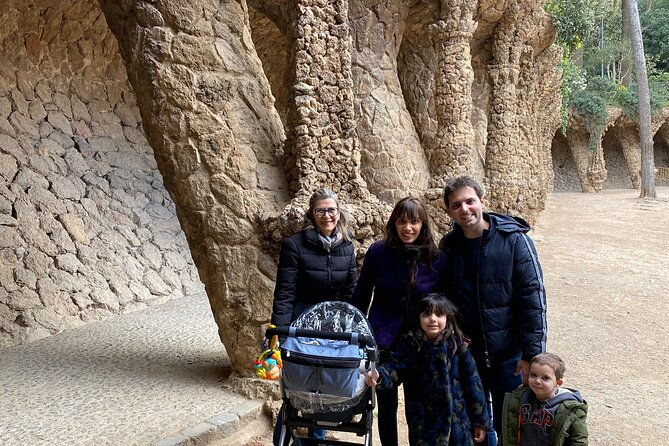 gaudi-private-tour-with-sagrada-familia-park-guell-in-barcelona