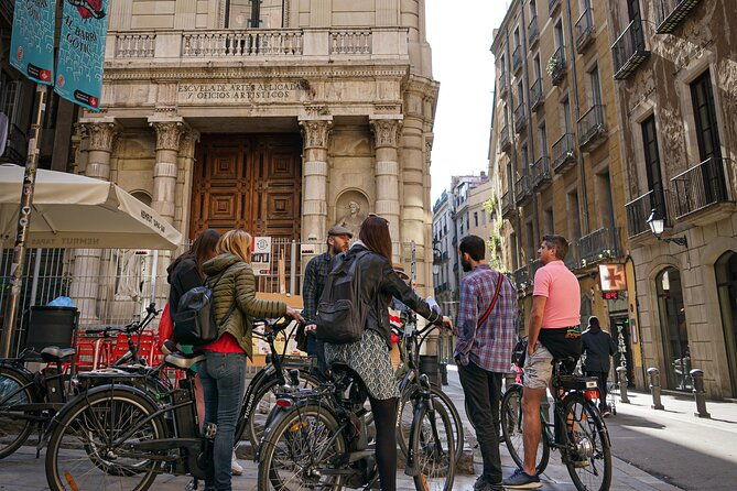 gaudi-unesco-highlights-small-group-bike-tour