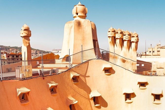 gaudis-casa-batllo-and-la-pedrera-with-chocolate-tasting