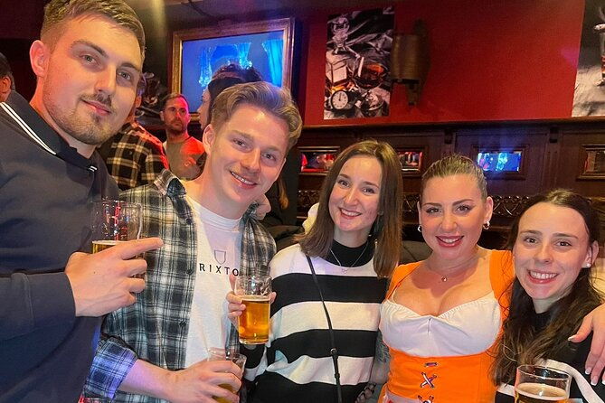 gay-bar-tour-in-the-red-light-district-amsterdam