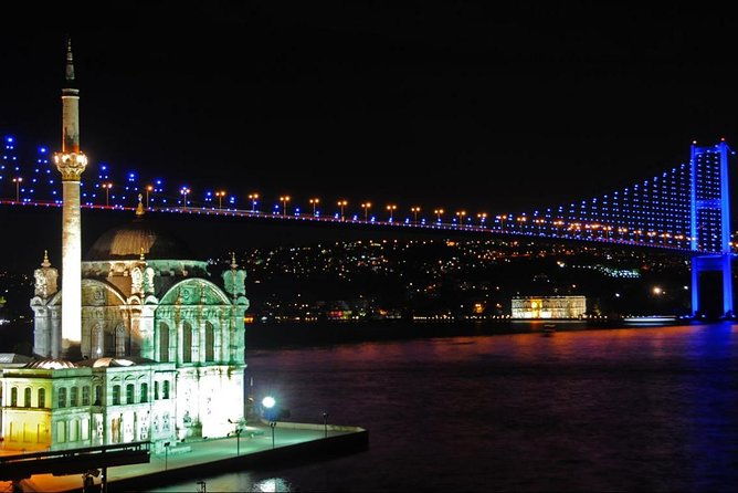 gbosphorus-istanbul-dinner-cruise-and-turkish-night-show