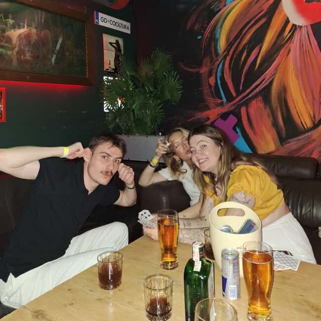Gdansk 2025: Pub Crawl with Local Guide and Welcome Shots - Practical Details