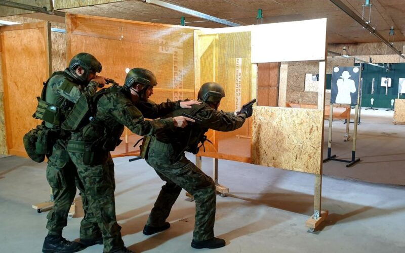 gdansk-firearm-shooting-experience-with-instructor