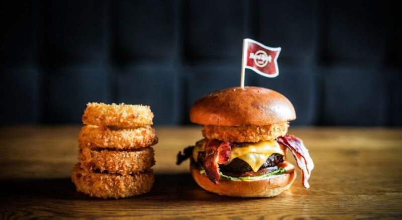 gdansk-legendary-burger-and-zywiec-beer-at-hard-rock-cafe