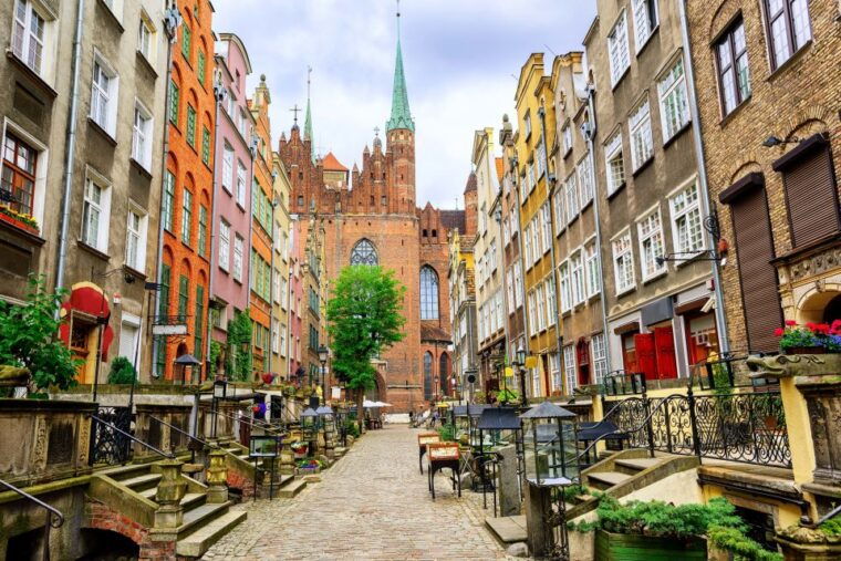 gdansk-old-town-private-walking-tour-with-legends-and-facts-2