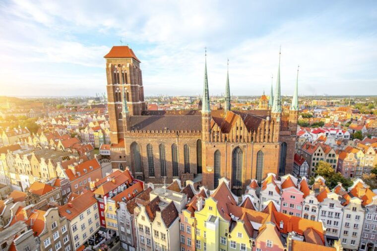 gdansk-old-town-private-walking-tour-with-legends-and-facts-2