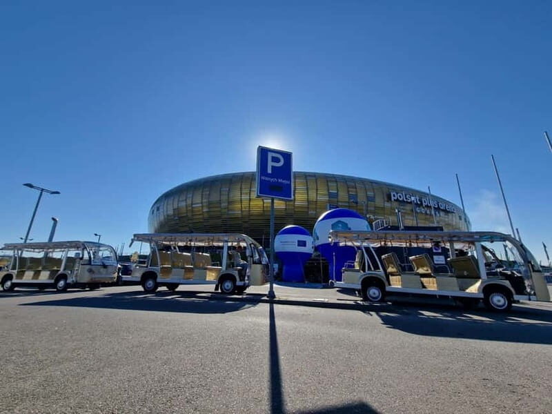 Gdansk: PRIVATE Alcotour City Tour Sightseeing Golf Cart - Who Will Love This Experience
