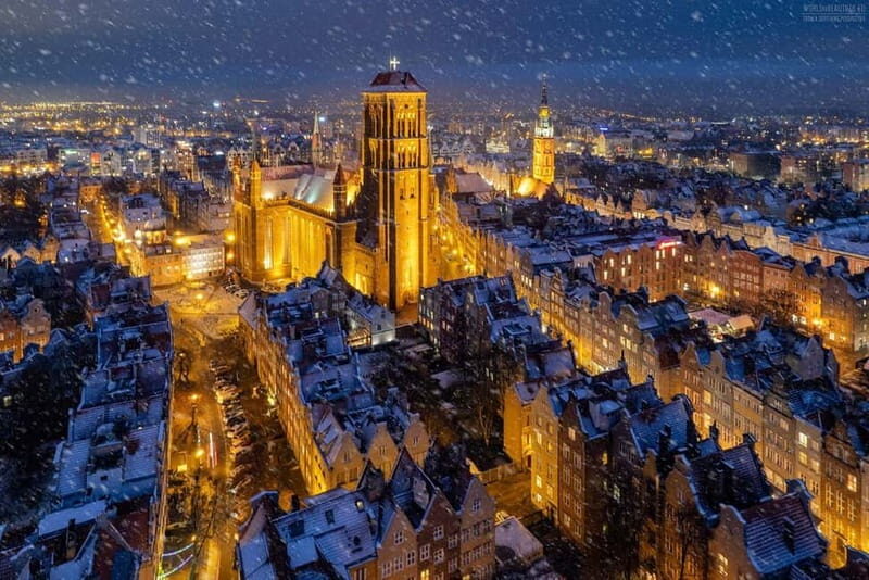 Gdansk: Private Old Town Guided Walking Tour - Who Should Consider This Tour?