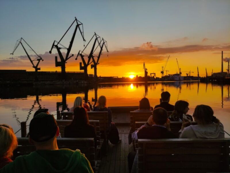 gdansk-sunset-cruise-on-a-historic-polish-boat
