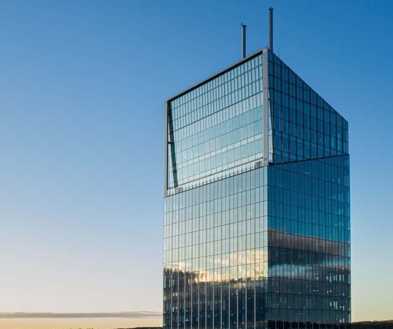 Gdask: Olivia Star Sky-High Views, Dinner, and Cocktails - Practical Tips for Visitors