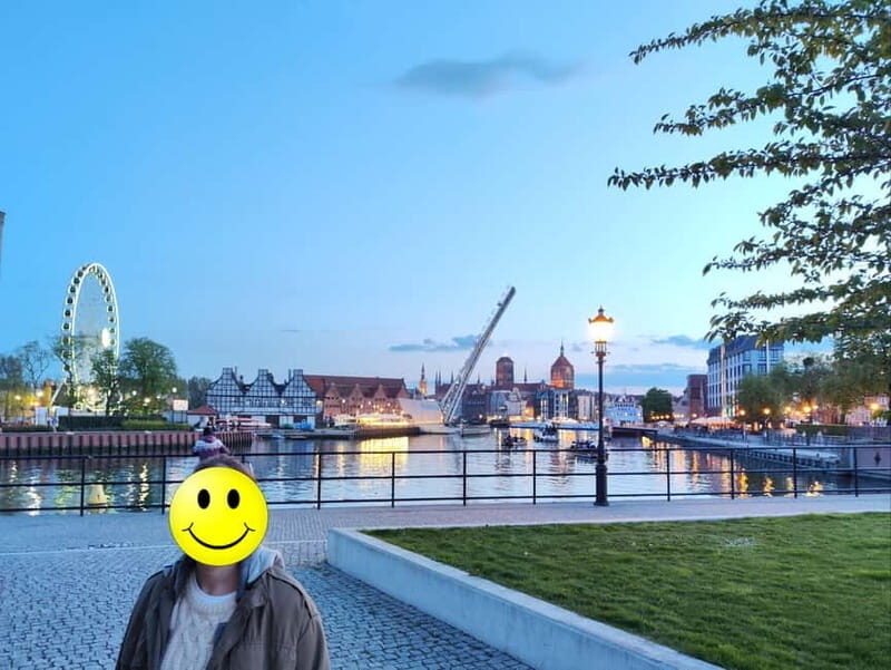 Gdask: Wrzeszcz and Shipyard District Private Bike Tour - FAQ