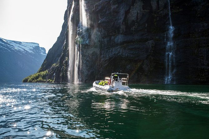 geiranger-rib-fjordsafari-geirangefjord