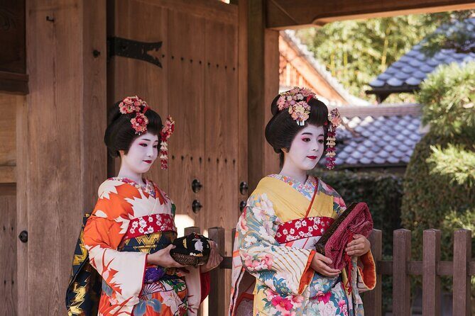 Geishatei Music Timeless Asakusa Performance - Who Will Love This Tour?