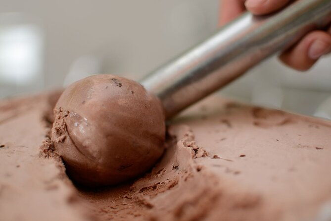 gelato-and-fettuccine-pasta-cooking-class-in-rome-piazza-navona