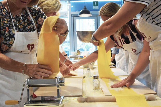 gelato-fettuccine-making-class-in-rome