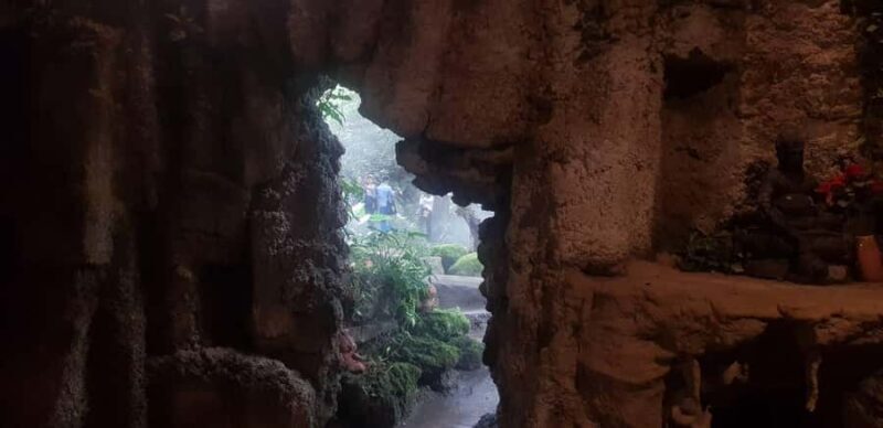 Gems of Chiangmai: Dantewada, Wat Ban den, Sticky Waterfall - Who Will Love This Tour?