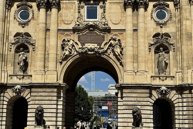 gems-of-the-budapest-castle-district-walking-tour-2