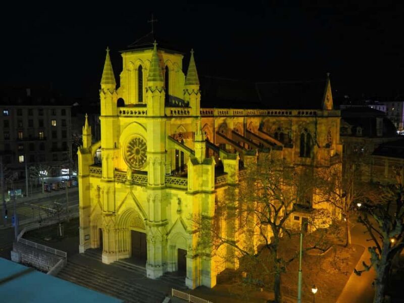 Genevas Winter Wonderland: A Festive Christmas Private Tour - Frequently Asked Questions