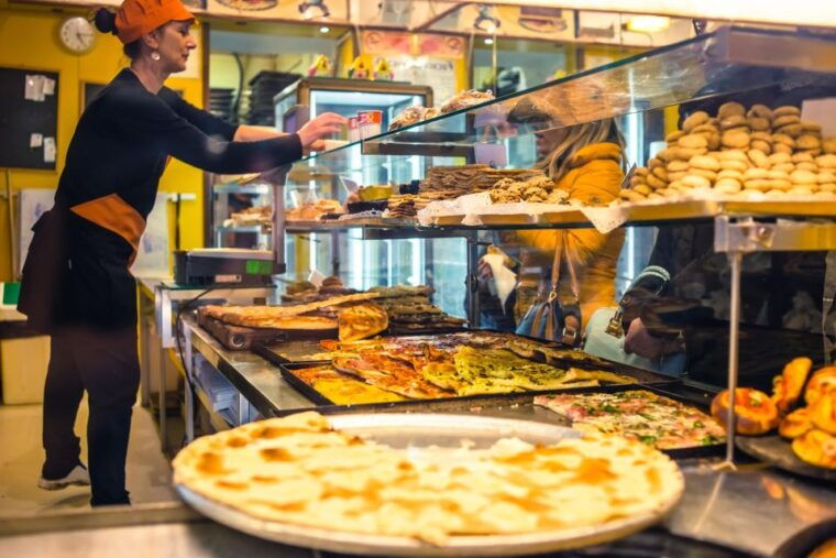 genoa-a-traditional-full-meal-food-tour-with-drinks