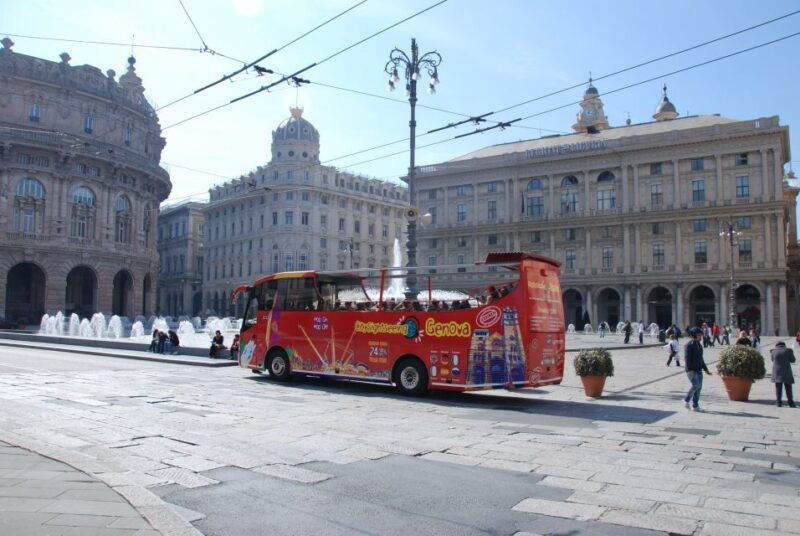 genoa-hop-on-hop-off-tour-ticket