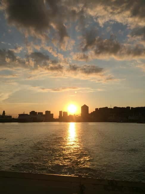 Genoa: sunset cruise to admire the city with live music - Conclusions: Who Should Consider This Tour?
