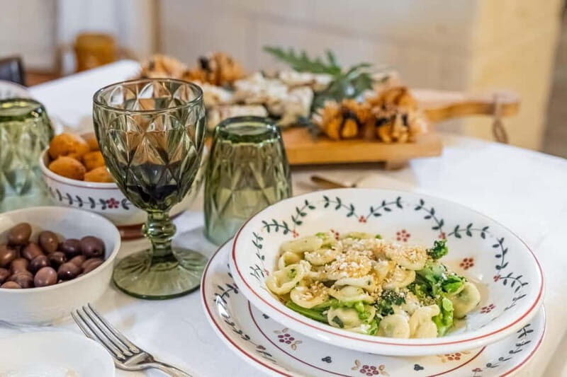 Genoa Walking Tour & Traditional Cooking Class with Wine - Savoring Your Homemade Meal with Wine