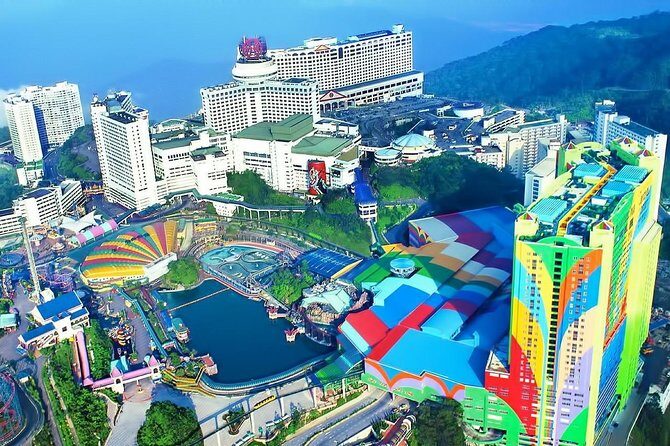 Genting Highland Day Tour From Kuala Lumpur Include 2-way Cable Car Ride & Lunch - Key Points