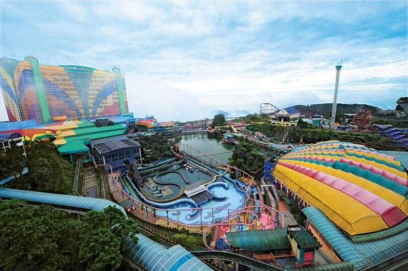 genting-highlands-tour-awana-skyway-skytropolis-theme-park