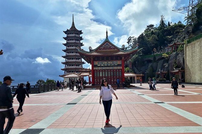 Genting Higland Tour En-route Batu Caves Include Cable-Car Tickets - Key Points