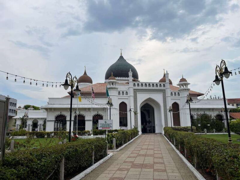 george-town-heritage-walking-tour-with-street-food-tasting