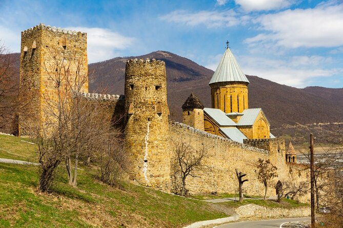 georgias-historic-wonders-private-zhinvali-gergeti-exploration