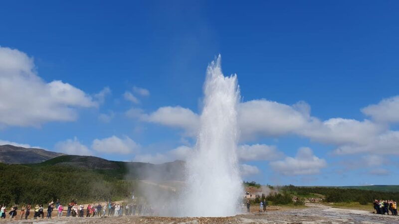 german-speaking-golden-circle-small-group-tour-from-reykjavik-shore-excursion