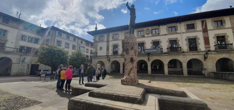 gernika-walking-tour-war-and-peace