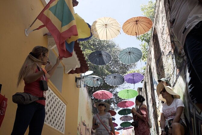 getsemani-neighborhood-in-group-art-and-culture-with-audio-system