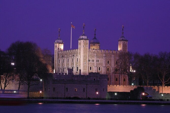 ghastly-ghost-walking-tour-in-london