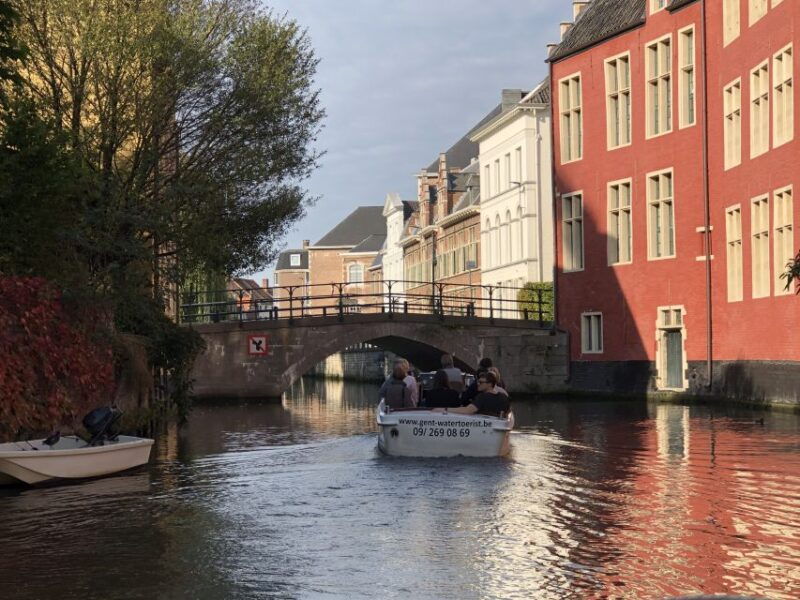 ghent-40-minute-historical-boat-tour-of-city-center