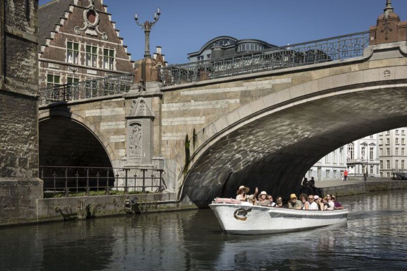 ghent-40-minute-historical-boat-tour-of-city-center