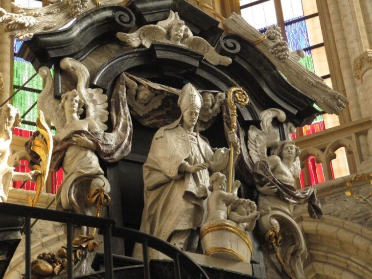 ghent-walking-tour-from-friday-market-to-the-cathedral