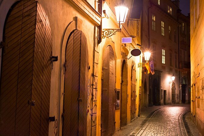ghosts-and-legends-walking-tour-in-prague