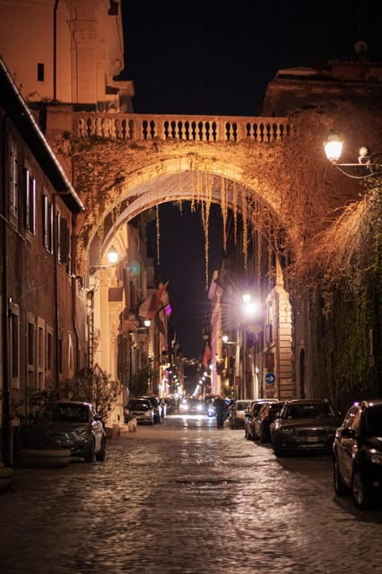 ghosts-legends-mysteries-of-rome-tip-based-walking-tour