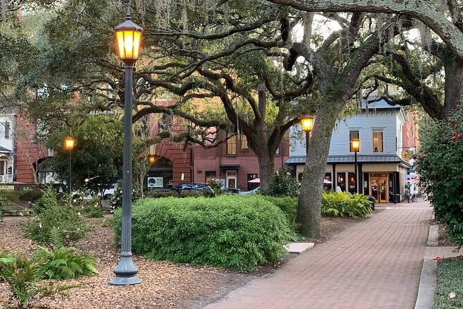 ghosts-of-savannah-self-guided-haunted-audio-tour-app-emf-reader