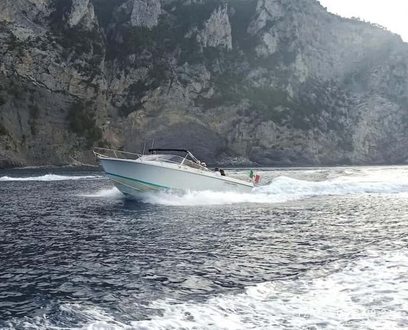 GHP LUXURY BOAT 4 HOURS PRIVATE TOUR - GULF OF THE POETS - Considertions and Tips for Travelers