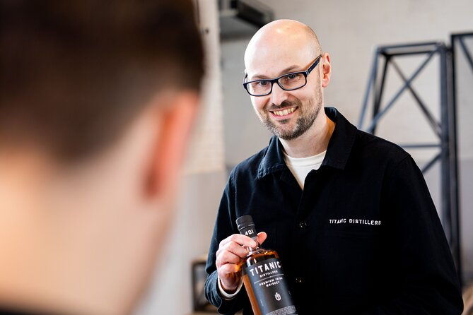 giant-causeway-dark-hedges-whiskey-distillery-tour-from-dublin