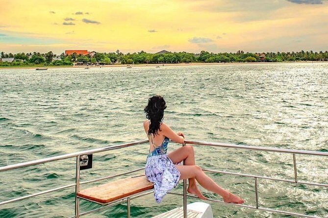 Giant Loop Cruise Mirissa - Key Points