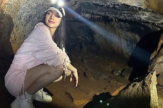 giant-turtle-watching-and-lava-tunnels-tour