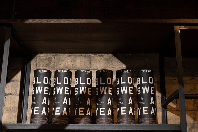 giants-causeway-and-whisky-distillery-tasting-tour-from-belfast