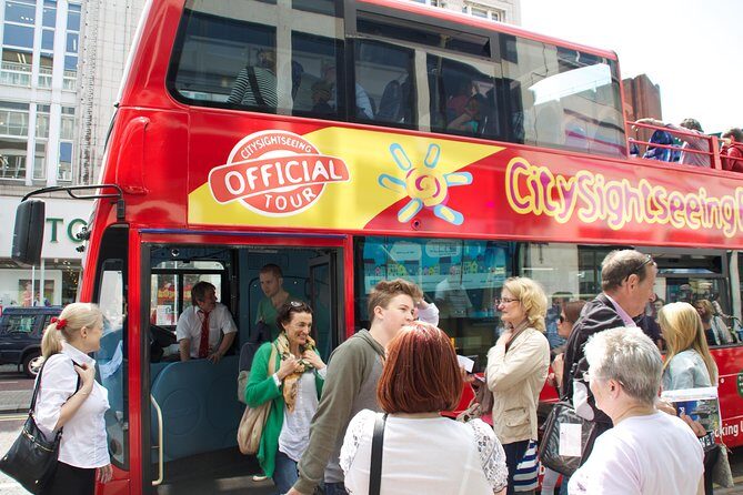 Giant's Causeway Day Tour and Belfast City Tour 1 Day Pass - Practical Details That Matter