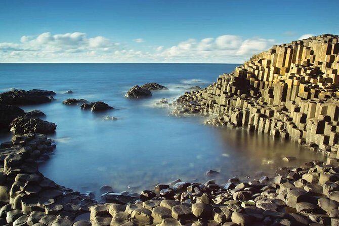 Giant's Causeway Day Tour and Belfast City Tour 1 Day Pass - FAQ