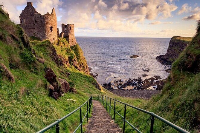 Giant's Causeway Experience Day from Belfast in Luxury Mercedes - In The Sum Up